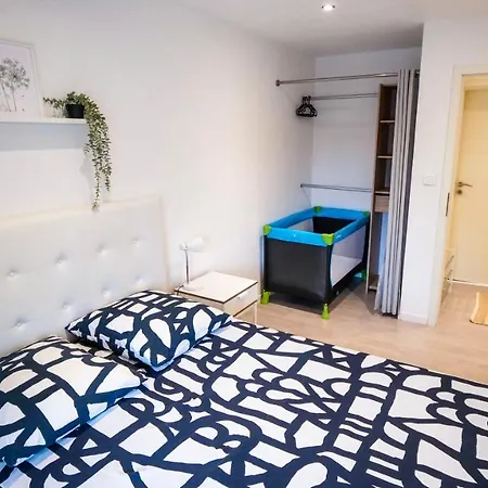 # Le 4 # Tres Beau T3 Neuf, Confort, Centre * Mülhausen